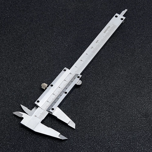 Tolómérő tokban, 150 mm