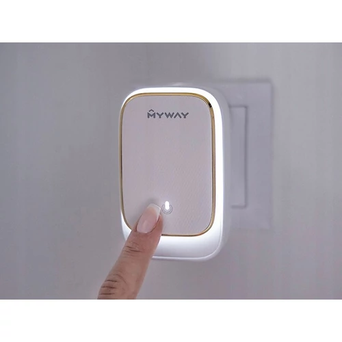 LADOWARKA-SIECIOWA-MYWAY-4X-USB-4-4A-Z-LAMPKA-LED-EAN-5903140630487