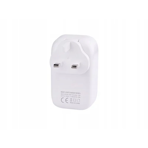 LADOWARKA-SIECIOWA-MYWAY-4X-USB-4-4A-Z-LAMPKA-LED-Kod-producenta-CAR-63048